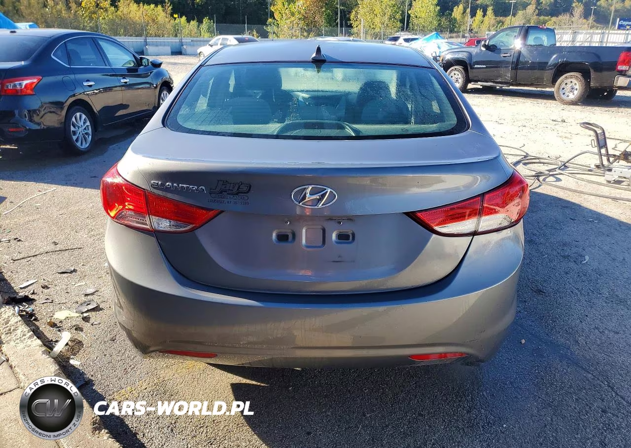 2013 Hyundai Elantra Gls VIN:5NPDH4AE8DH220961 - 6