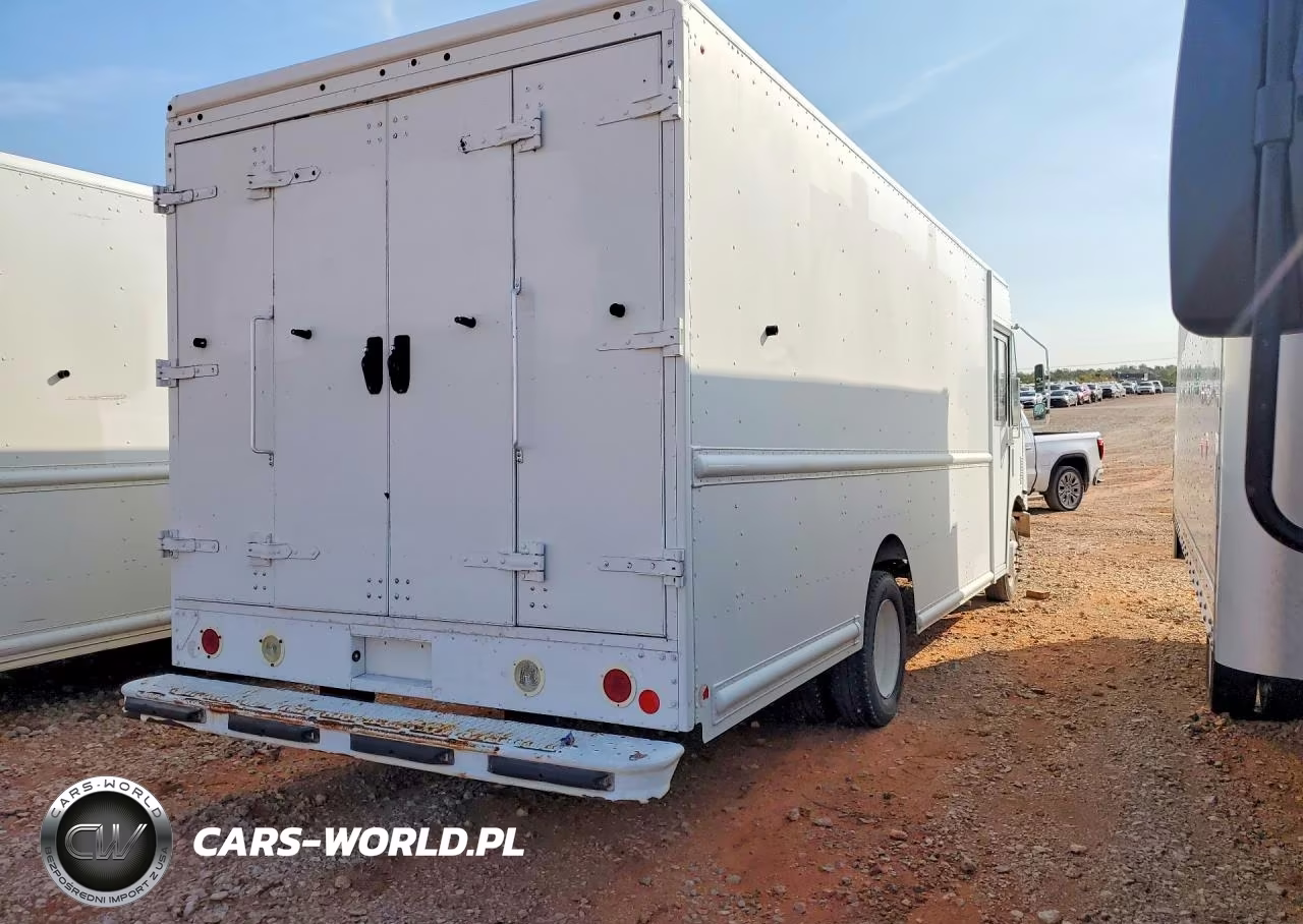 2015 Ford F59 Delivery Truck VIN:1F65F5KY5F0A02987 - 3