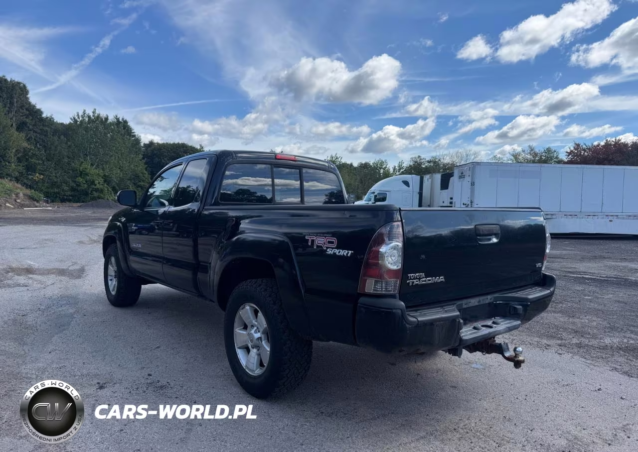 2013 Toyota Tacoma V6 VIN:5TFUU4EN9DX065377 - 3