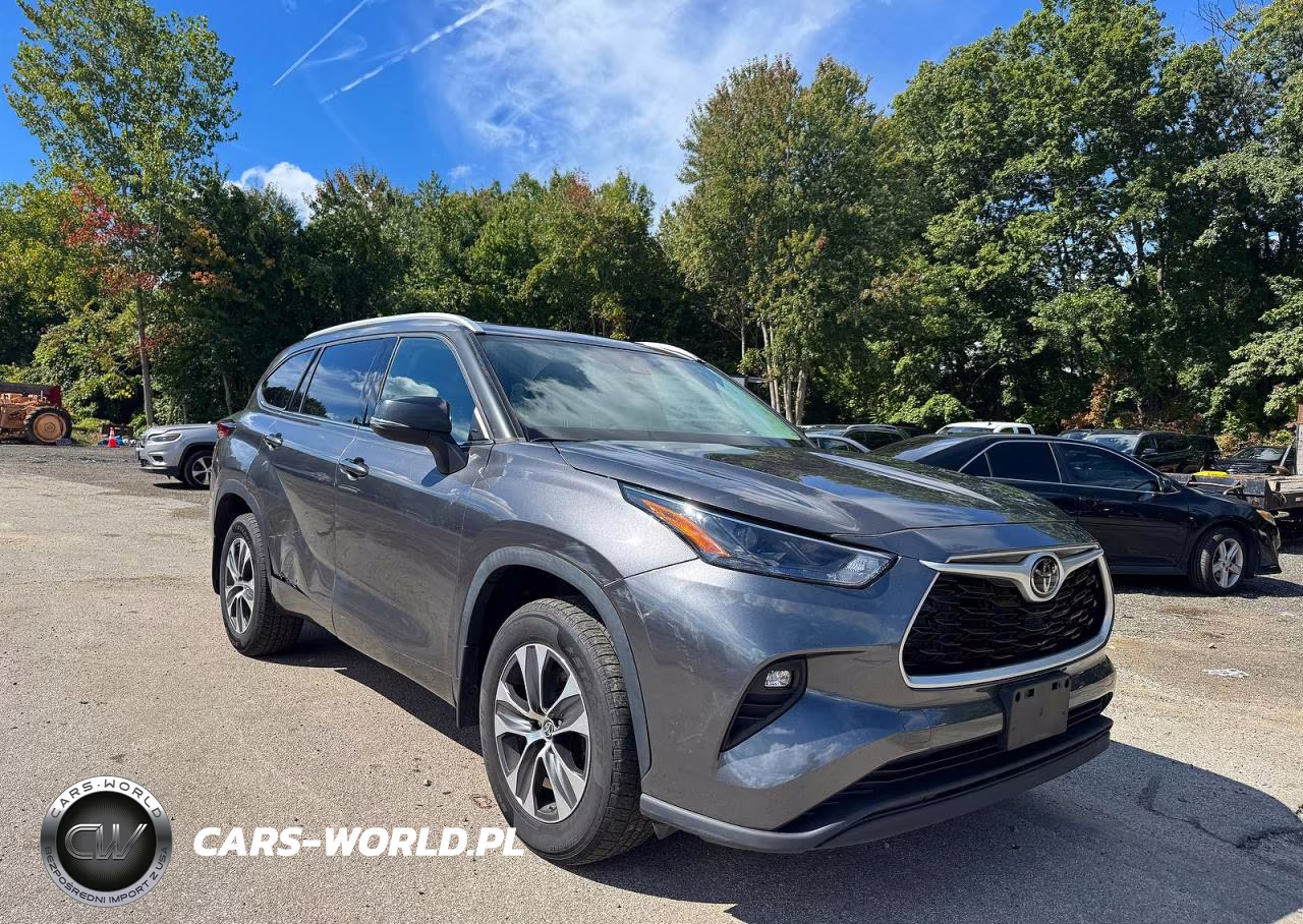 2022 Toyota Highlander Xle VIN:5TDGZRBHXNS249793 - 1