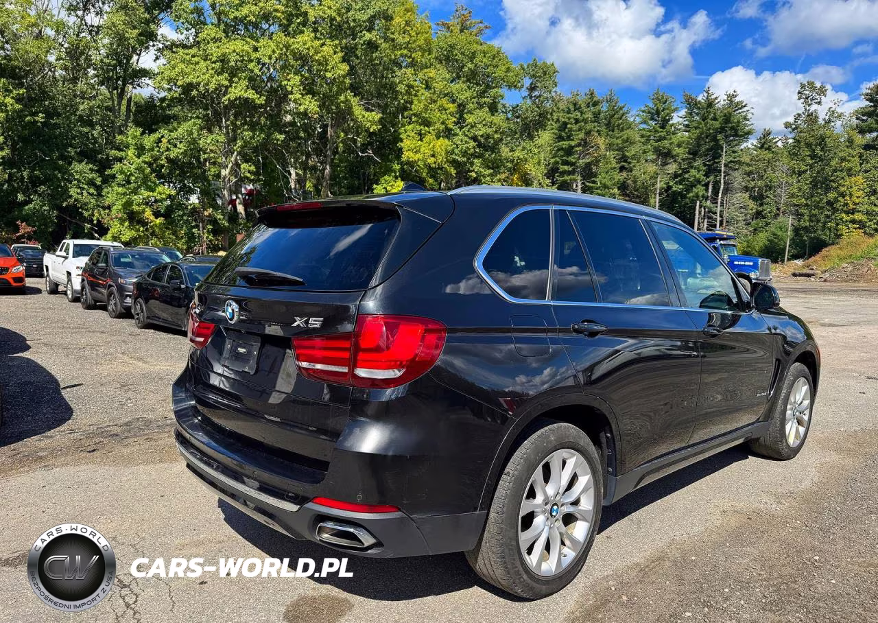 2018 BMW X5 xDrive35I VIN:5UXKR0C54JL071982 - 4