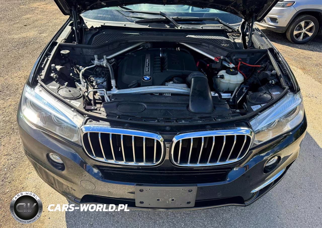 2018 BMW X5 xDrive35I VIN:5UXKR0C54JL071982 - 7
