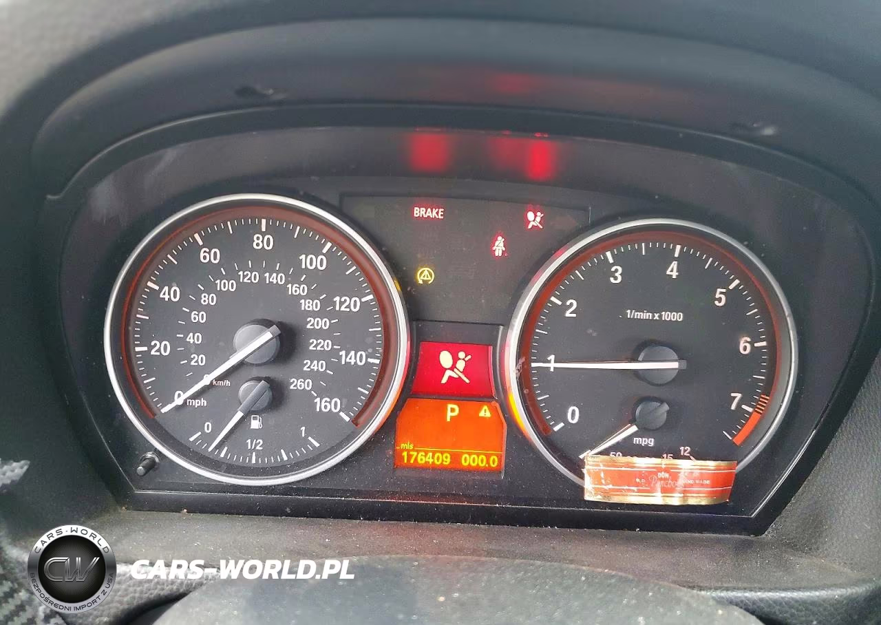 2007 BMW 328 Xi VIN:WBAVC93577K035140 - 9