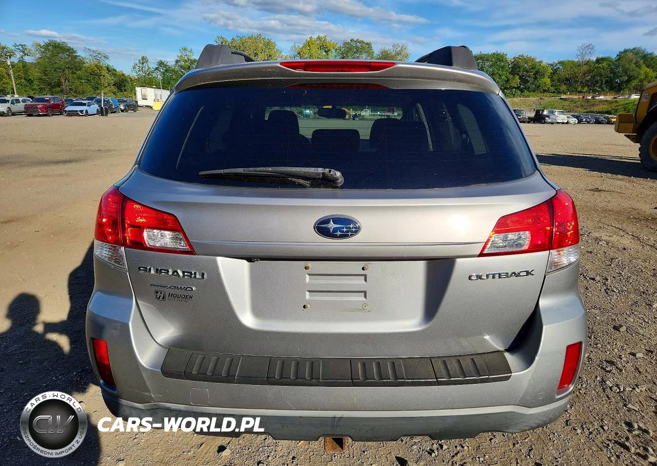 2011 Subaru Outback 2.5I Premium VIN:4S4BRCGC2B3366815 - 6