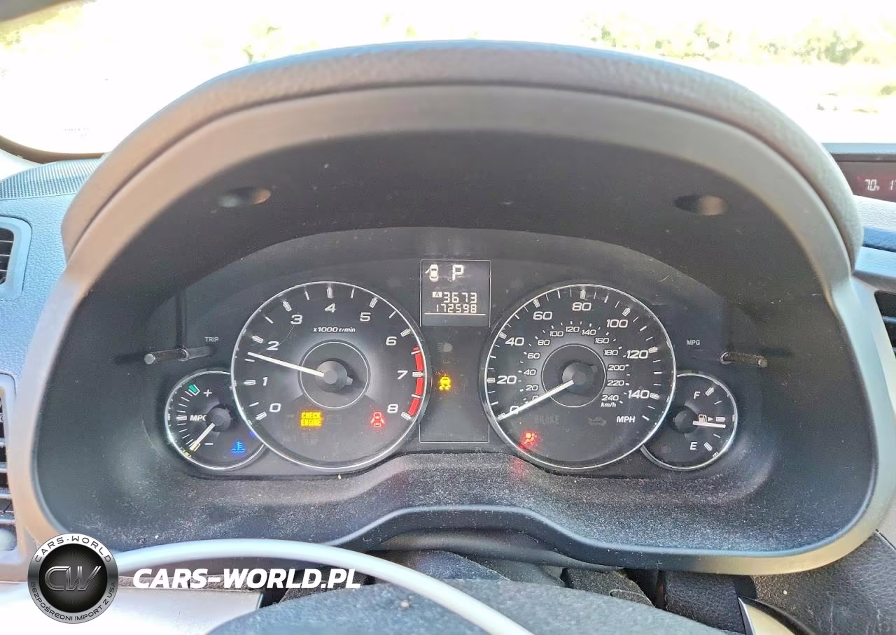 2011 Subaru Outback 2.5I Premium VIN:4S4BRCGC2B3366815 - 9