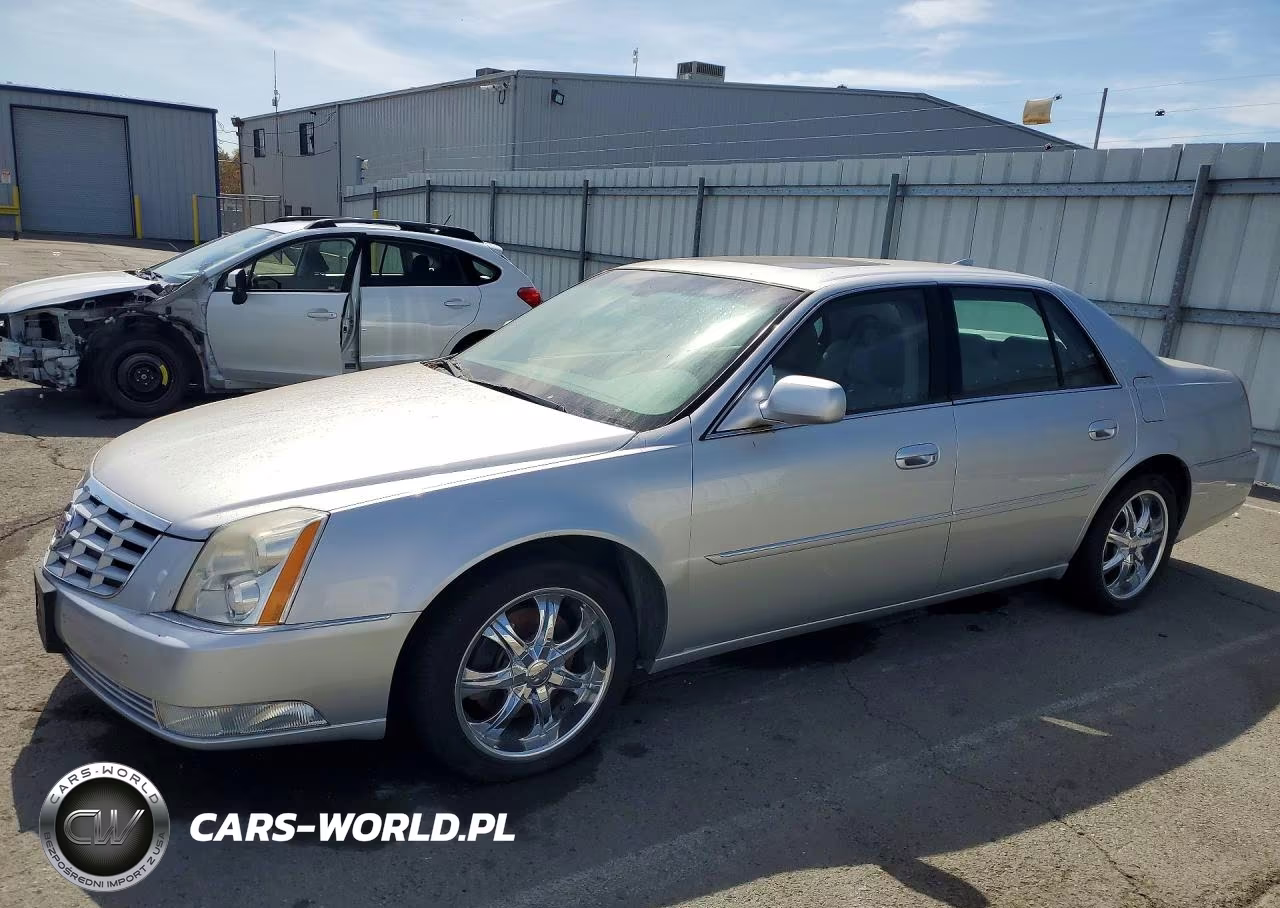 2011 Cadillac Dts Premium Collection VIN:1G6KH5E62BU136463 - 1