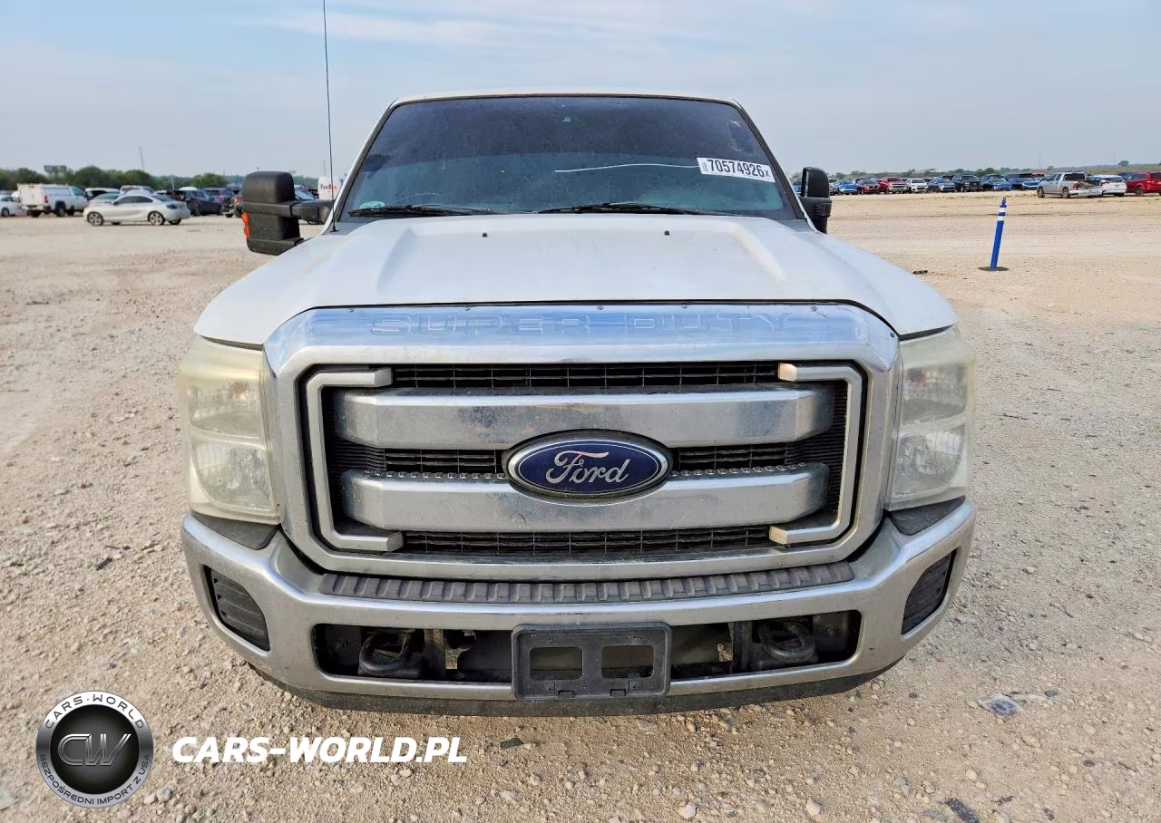 2015 Ford F250 Super Duty VIN:1FT7X2ATXFEC40487 - 5