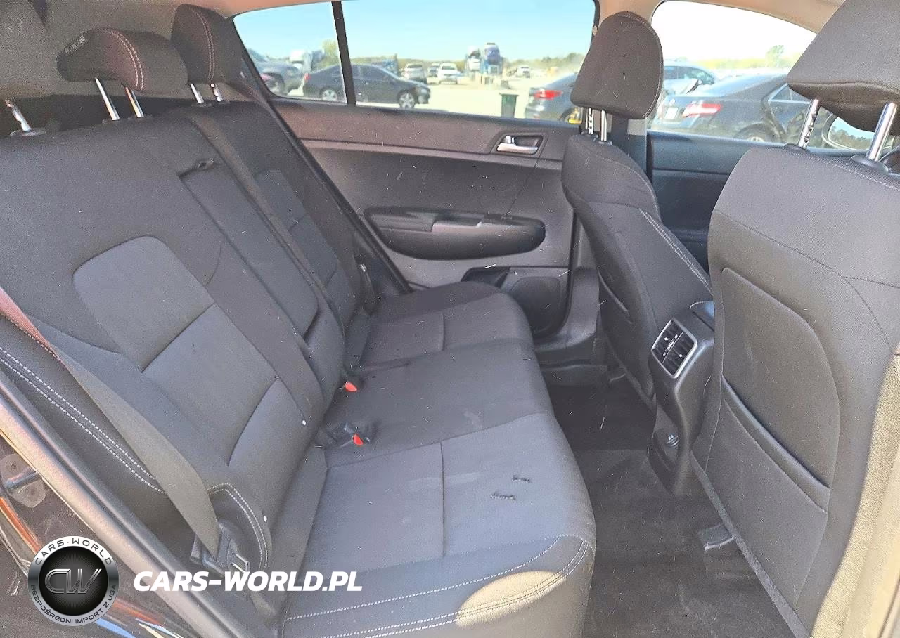 2020 Kia Sportage Lx VIN:KNDPM3AC2L7756745 - 11