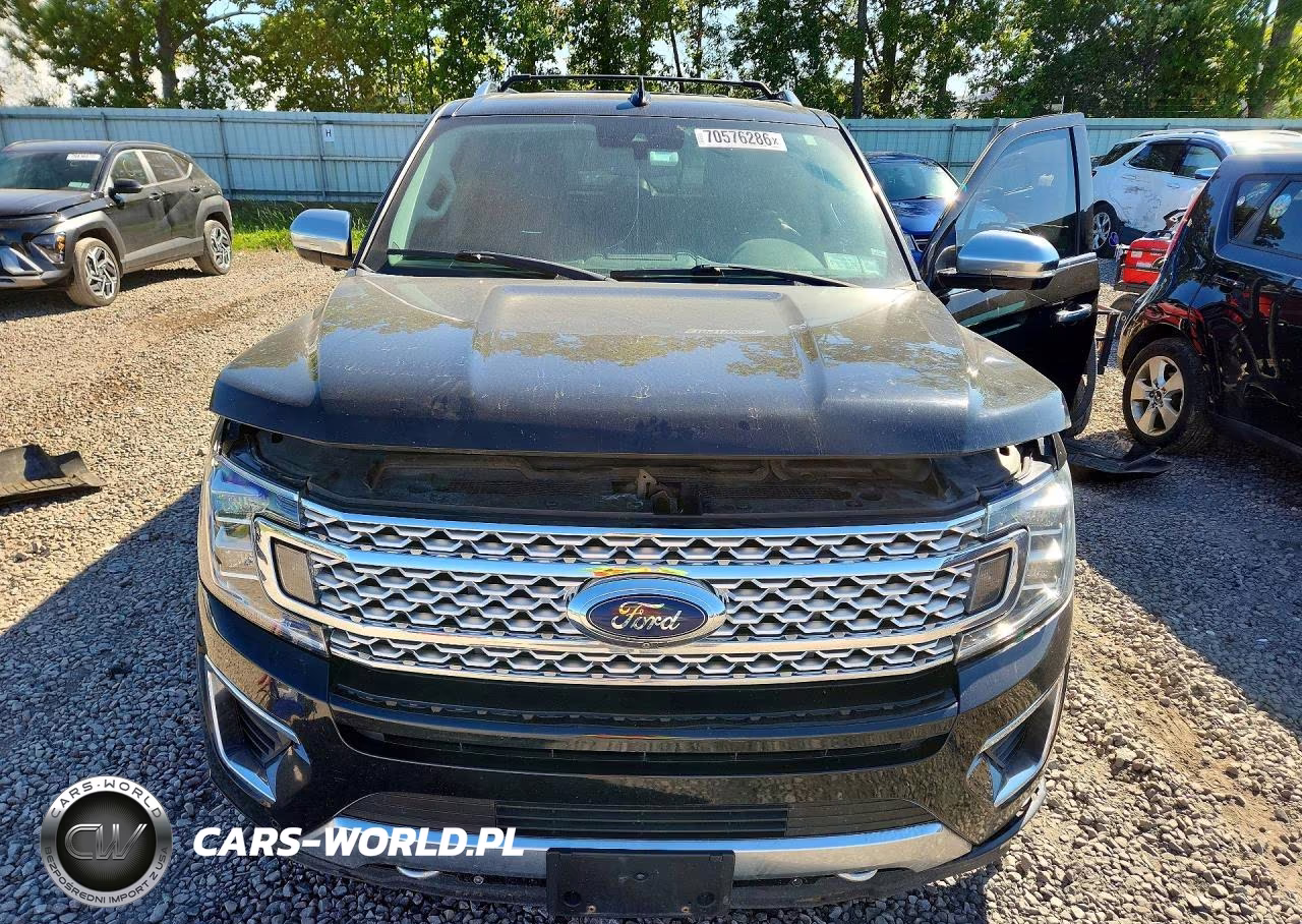2018 Ford Expedition Max Platinum VIN:1FMJK1MT3JEA02933 - 5