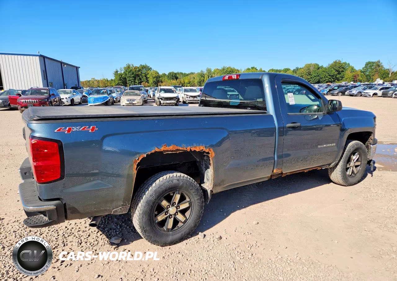 2014 Chevrolet Silverado K1500 VIN:1GCNKPEH1EZ350425 - 3