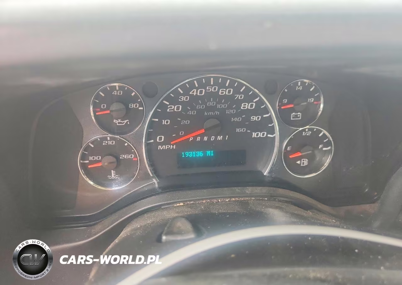 2010 Chevrolet Express Delivery Truck VIN:1GB3G2BA9A1161456 - 9