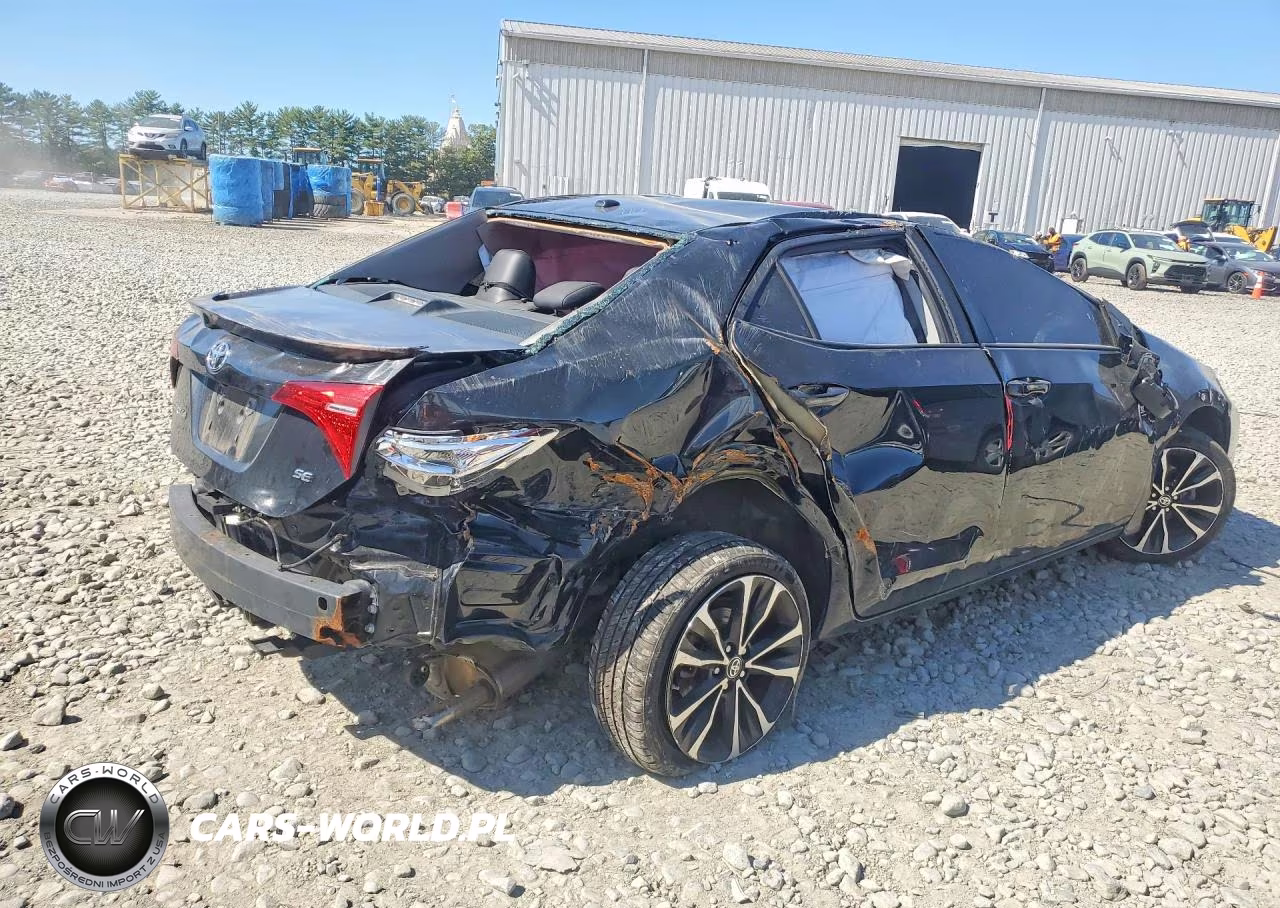 2018 Toyota Corolla Se VIN:2T1BURHE9JC020918 - 3