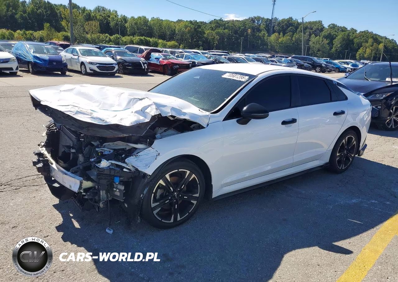 2022 Kia K5 Gt Line – zdjęcie 1 z 13