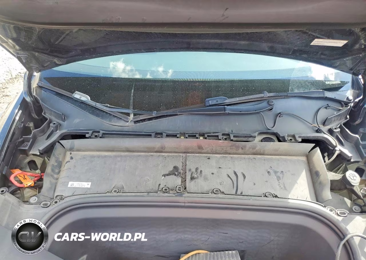 2023 Tesla Model Y VIN:7SAYGDEE0PA163415 - 11