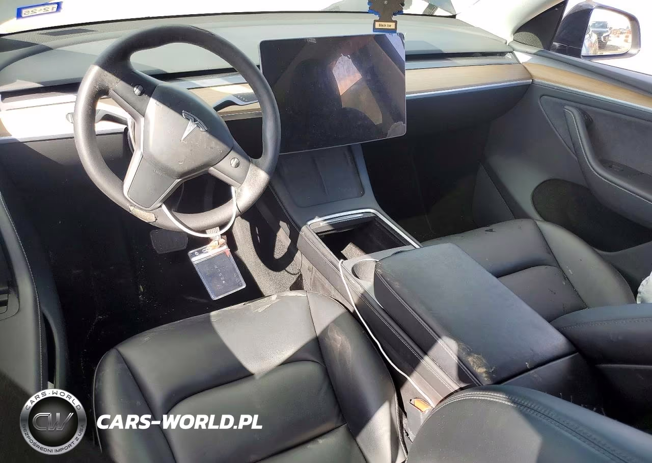 2023 Tesla Model Y VIN:7SAYGDEE0PA163415 - 8