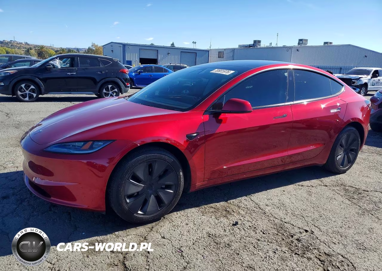2025 Tesla Model 3