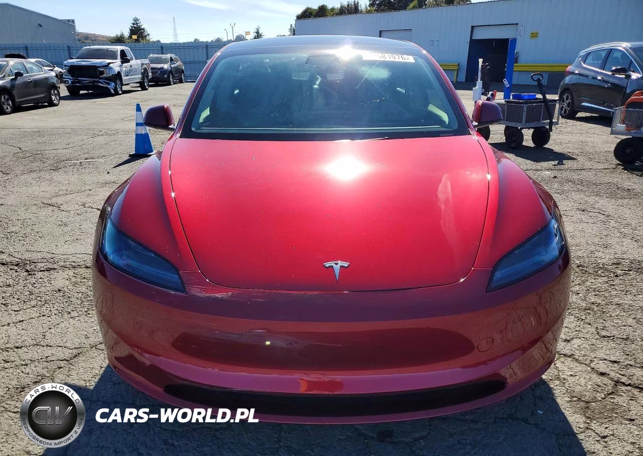 2025 Tesla Model 3 VIN:5YJ3E1EA5SF062066 - 5