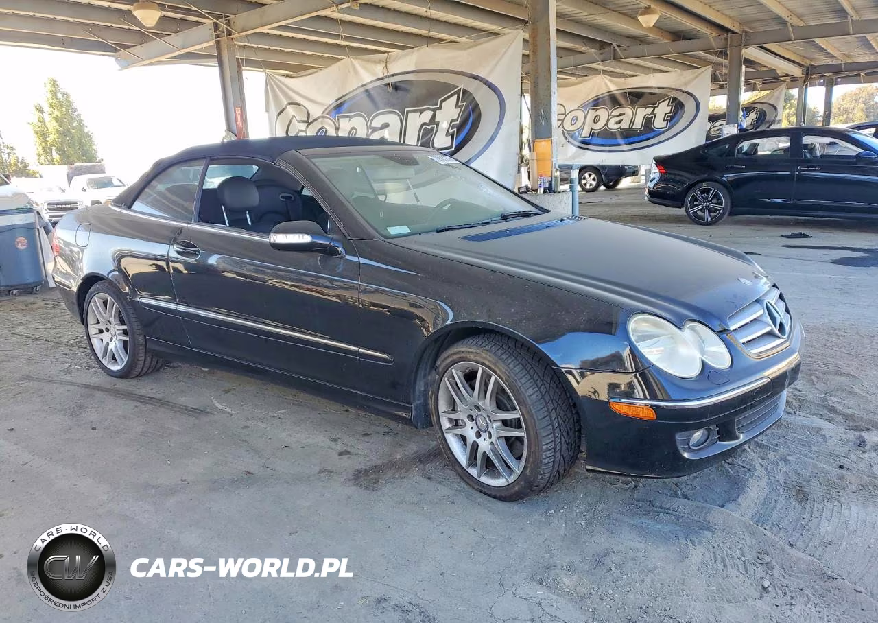 2008 Mercedes-Benz Clk 350 VIN:WDBTK56F98F238193 - 4