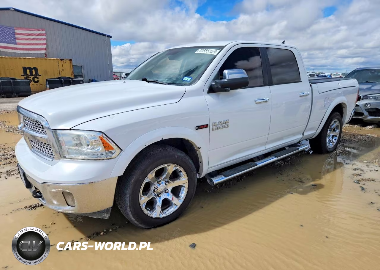2018 Ram 1500 Laramie VIN:1C6RR7VM8JS310329 - 1