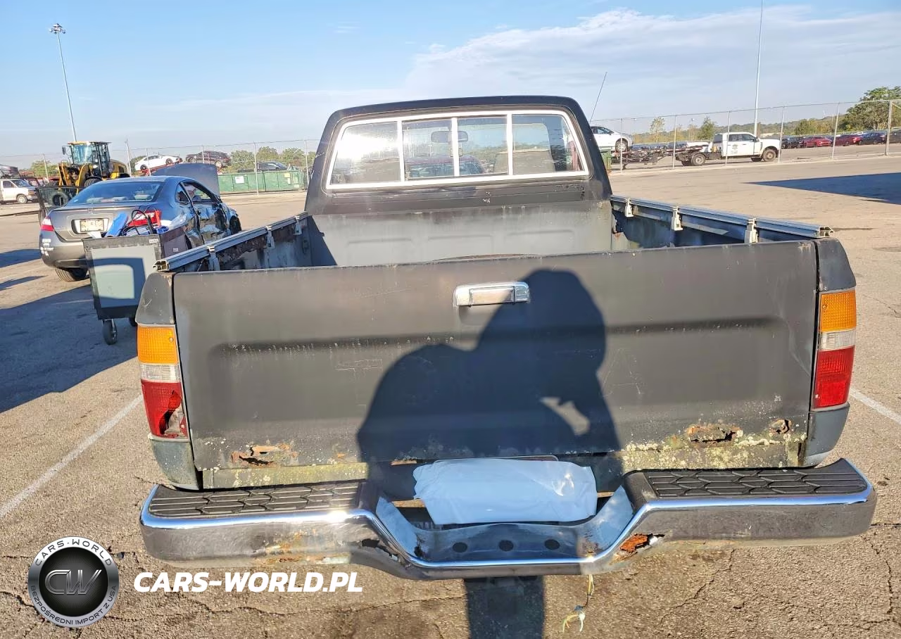 1990 Toyota Pickup Deluxe VIN:JT4VN01D5L2007687 - 6