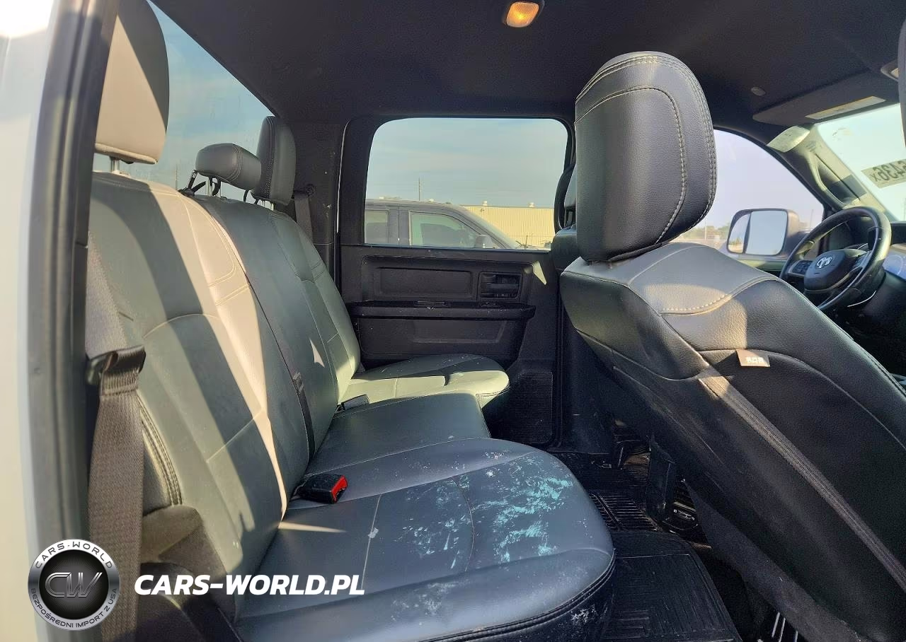 2022 Ram 2500 Tradesman VIN:3C6UR5HJ5NG298671 - 10