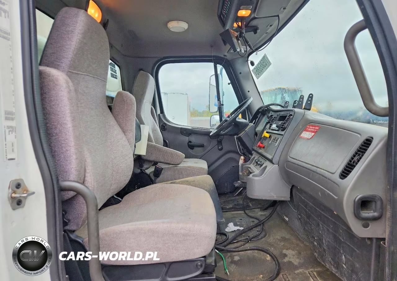 2015 Freightliner Business Class M2 Bucket Truck VIN:1FVACYDT0FHGN2469 - 5