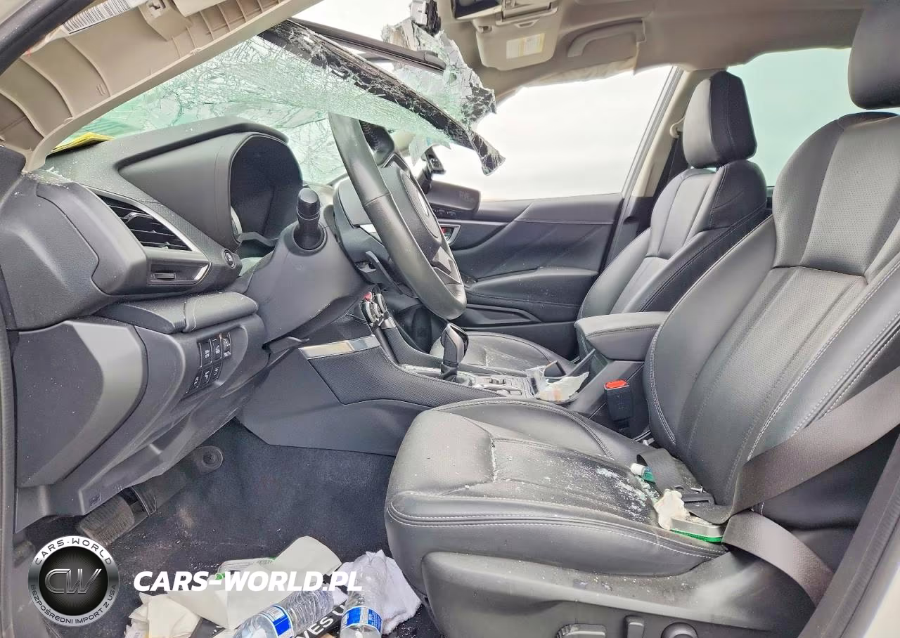 2023 Subaru Forester Touring VIN:JF2SKARCXPH404300 - 7