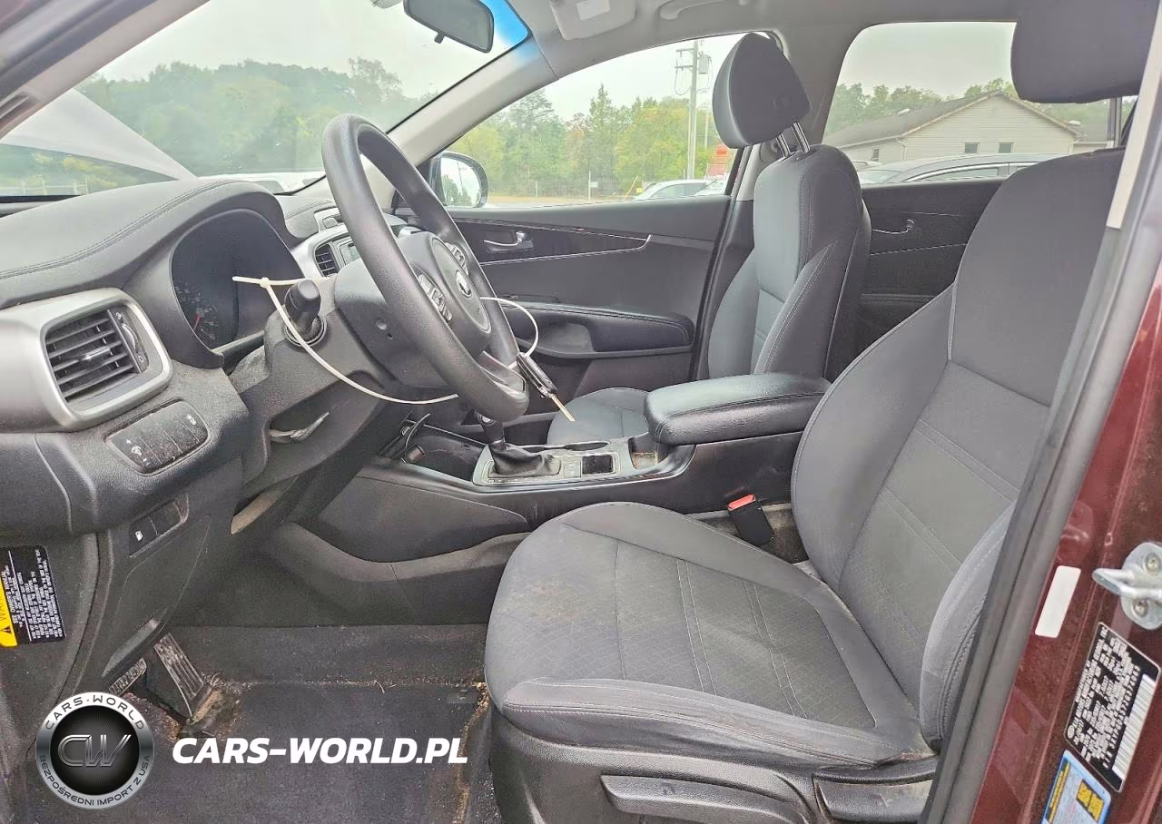 2018 Kia Sorento Lx V6 VIN:5XYPGDA57JG374063 - 7
