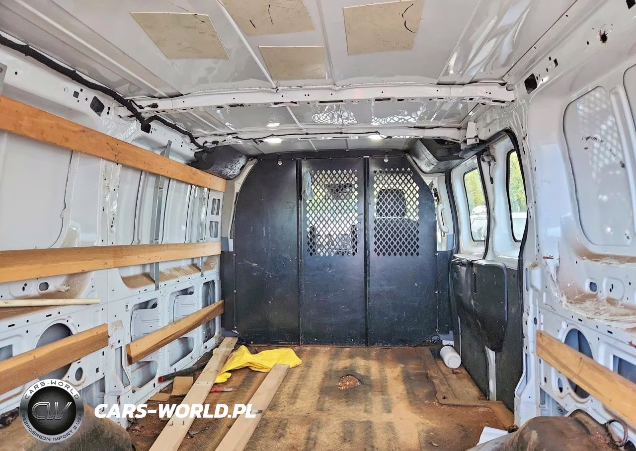 2018 Ford Transit T-250 VIN:1FTYR1ZM6JKA98140 - 10