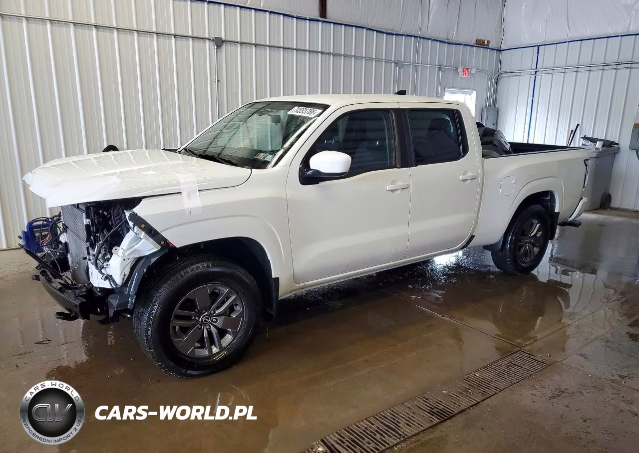 2025 Nissan Frontier Sv
