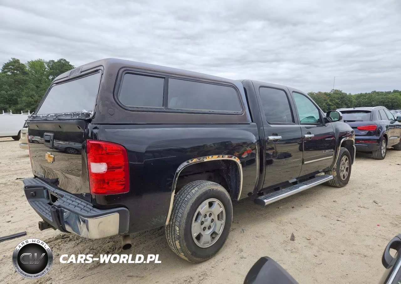 2013 Chevrolet Silverado C1500 Lt VIN:3GCPCSE07DG291303 - 3
