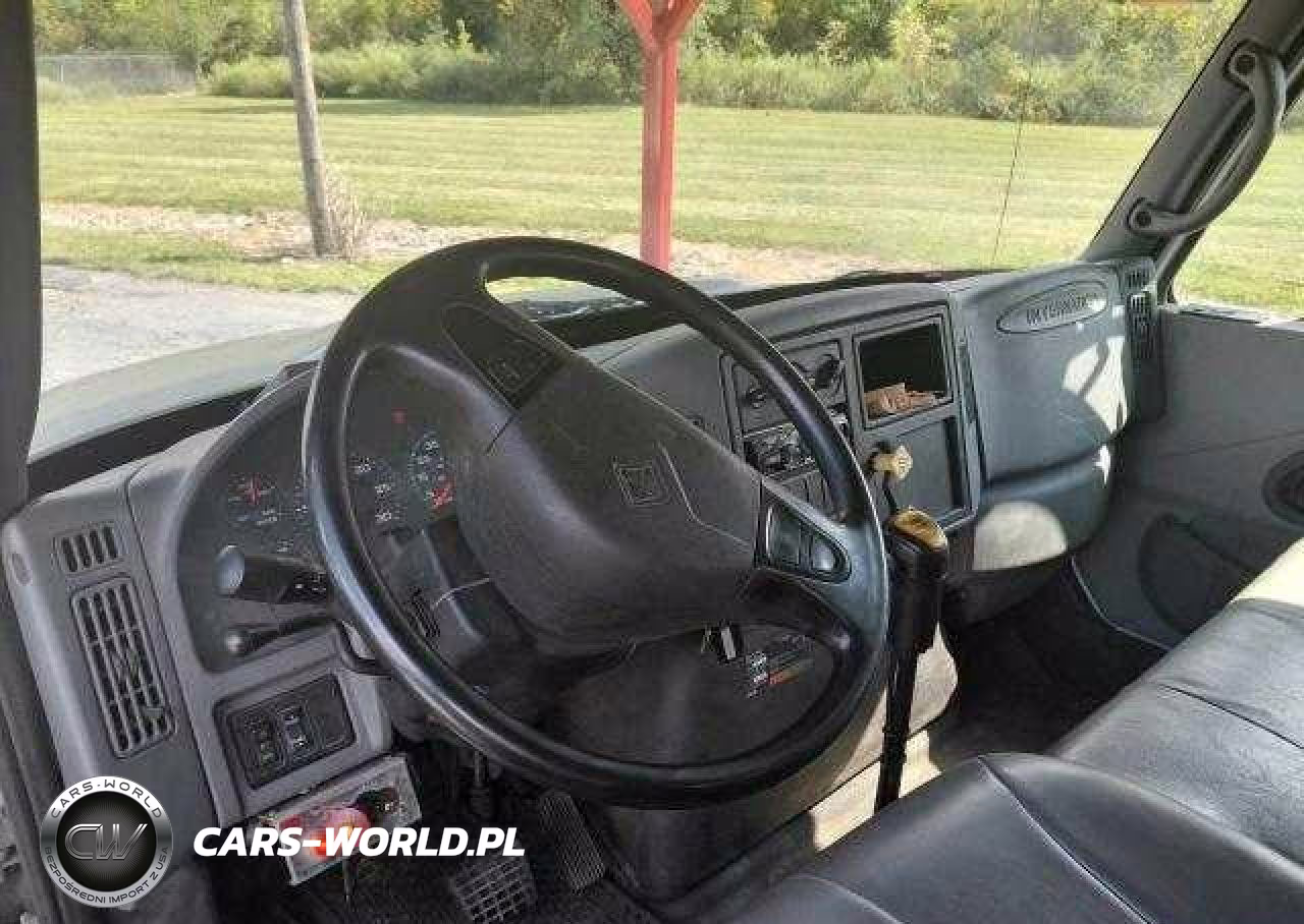 2002 International 4400 Rollback Tow Truck VIN:1HTMKADN72H553078 - 9