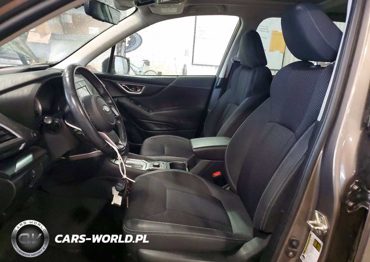 2020 Subaru Forester Premium VIN:JF2SKAGC4LH577856 - 7