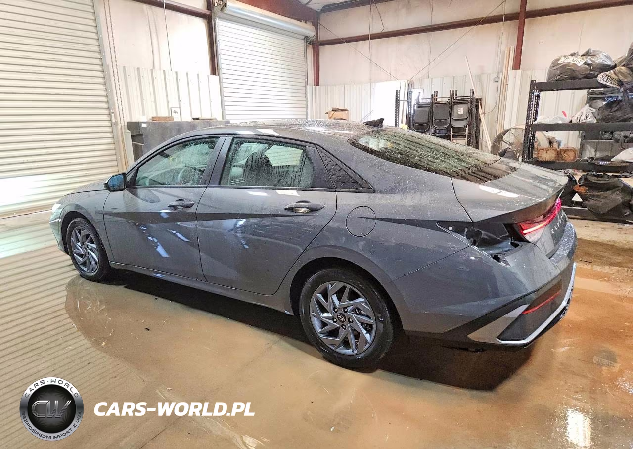2026 Hyundai Elantra Hybrid Blue VIN:KMHLM4DJ9TU201917 - 2