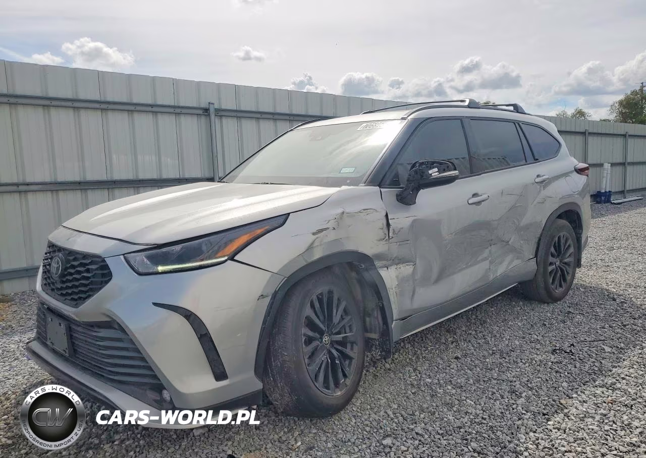 2025 Toyota Highlander Xse