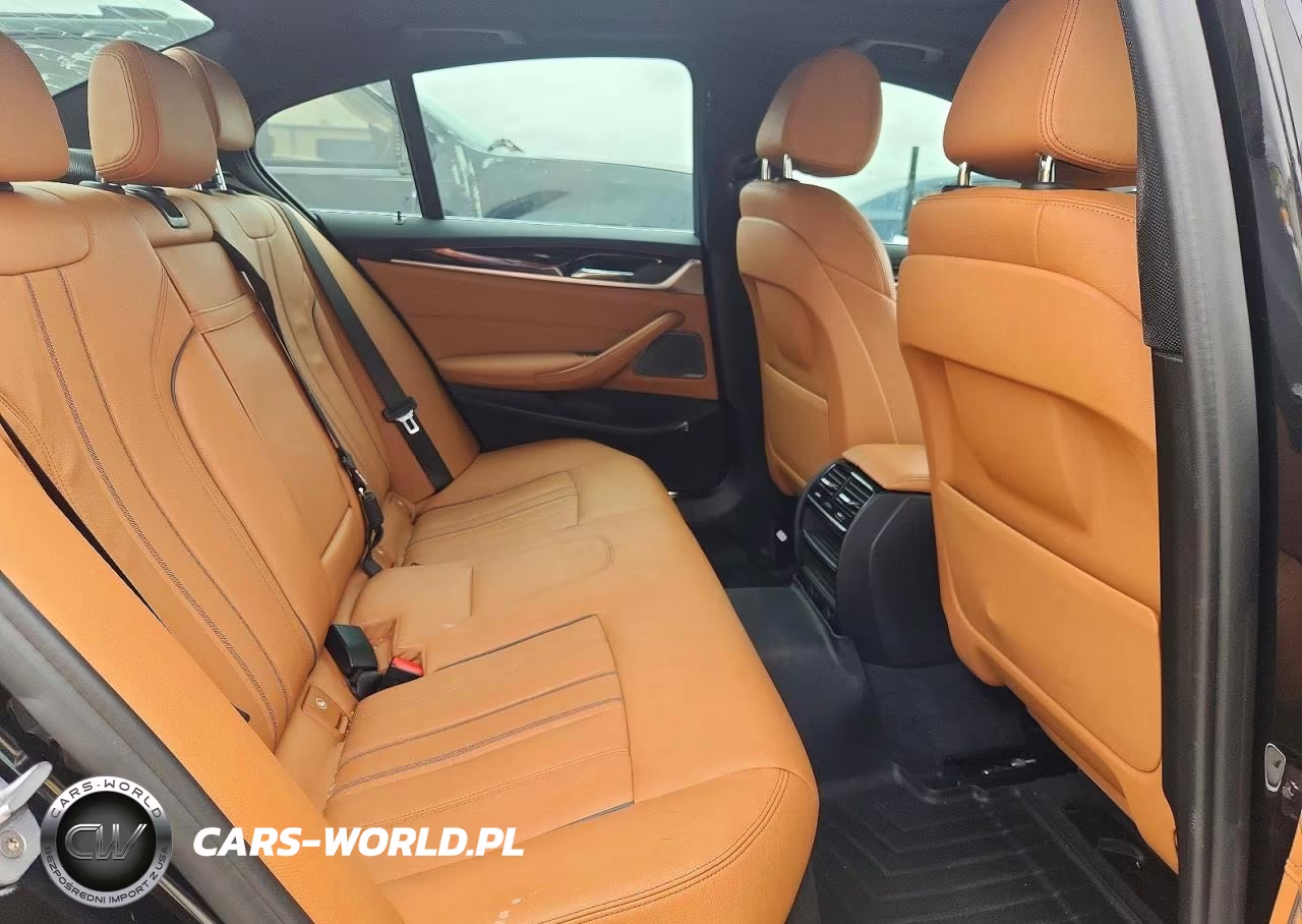 2019 BMW 540 I VIN:WBAJE5C59KWE66567 - 10