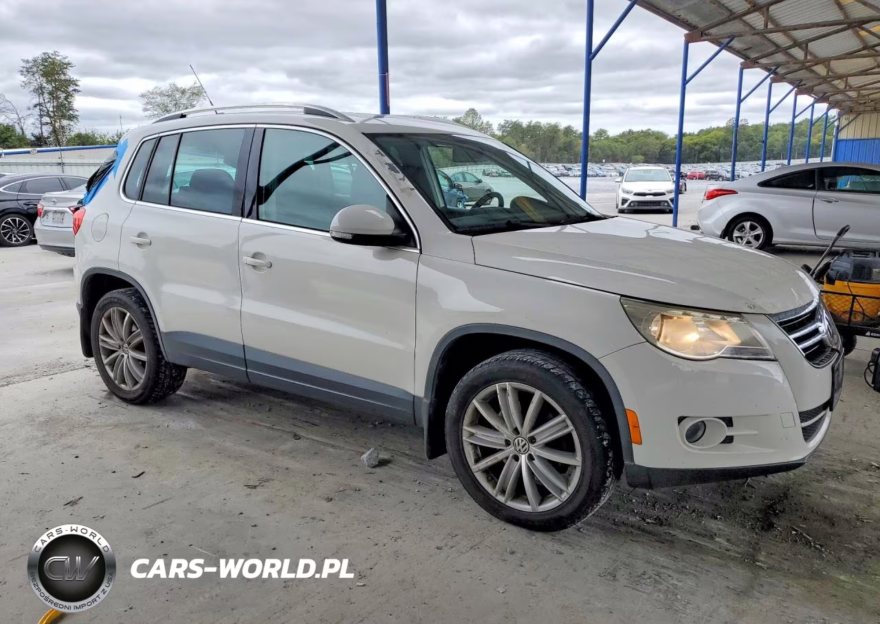 2011 Volkswagen Tiguan S VIN:WVGBV7AX9BW555930 - 4