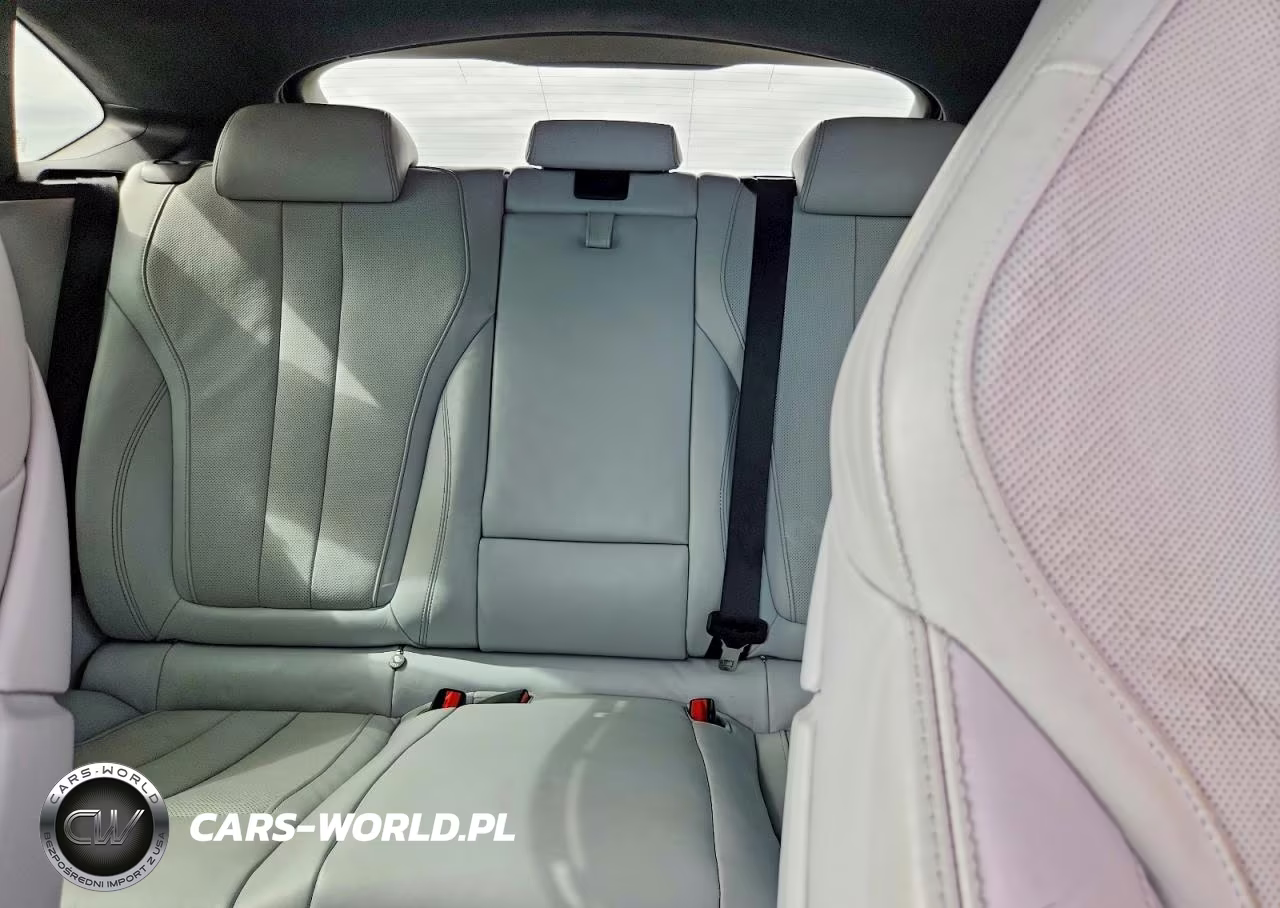 2015 BMW X6 M VIN:5YMKW8C56F0R42762 - 10