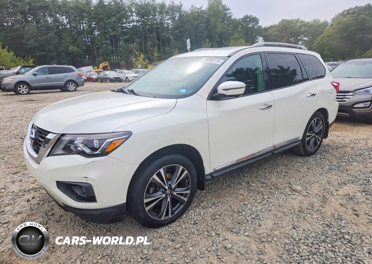 2017 Nissan Pathfinder Platinum VIN:5N1DR2MM1HC646430 - 1