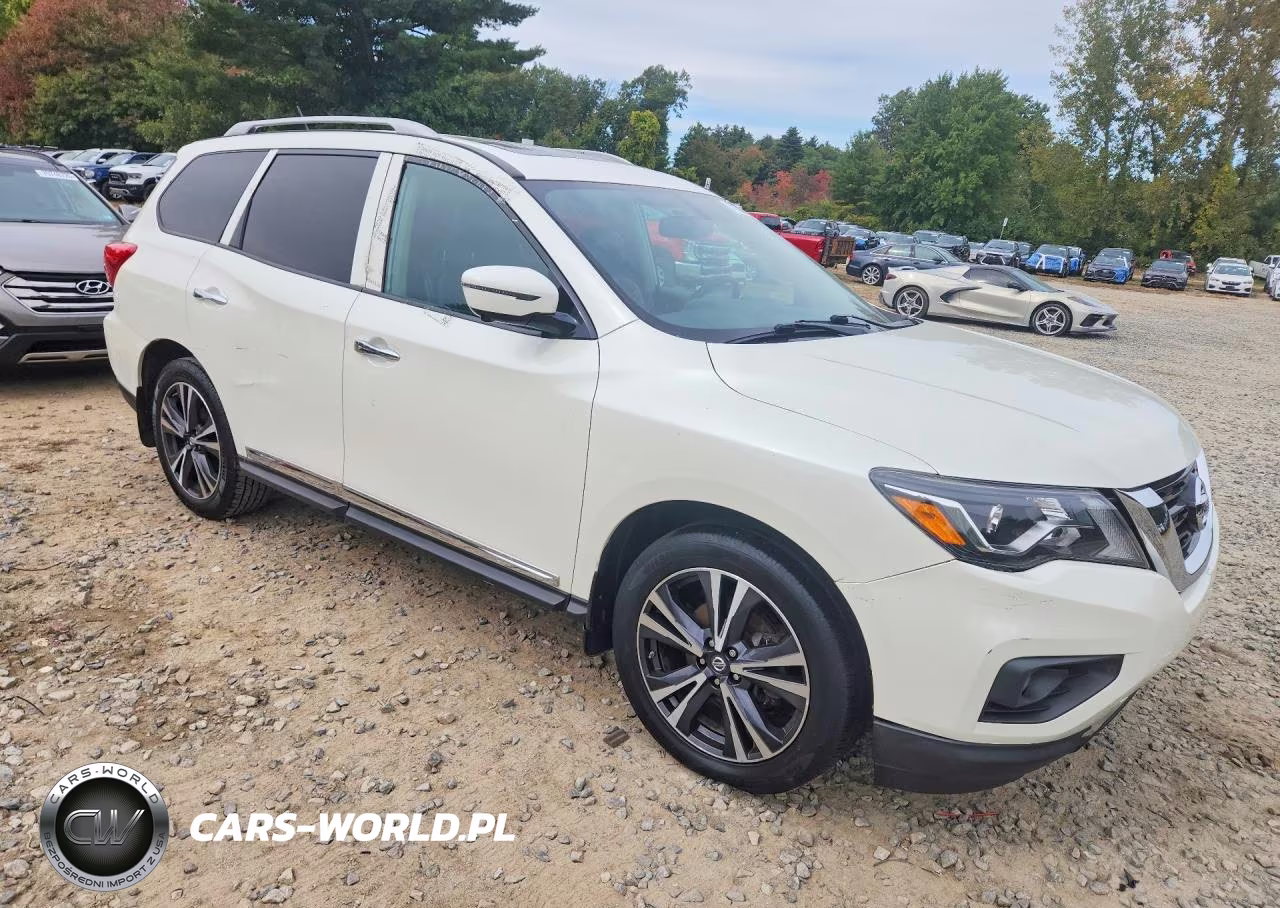 2017 Nissan Pathfinder Platinum VIN:5N1DR2MM1HC646430 - 4