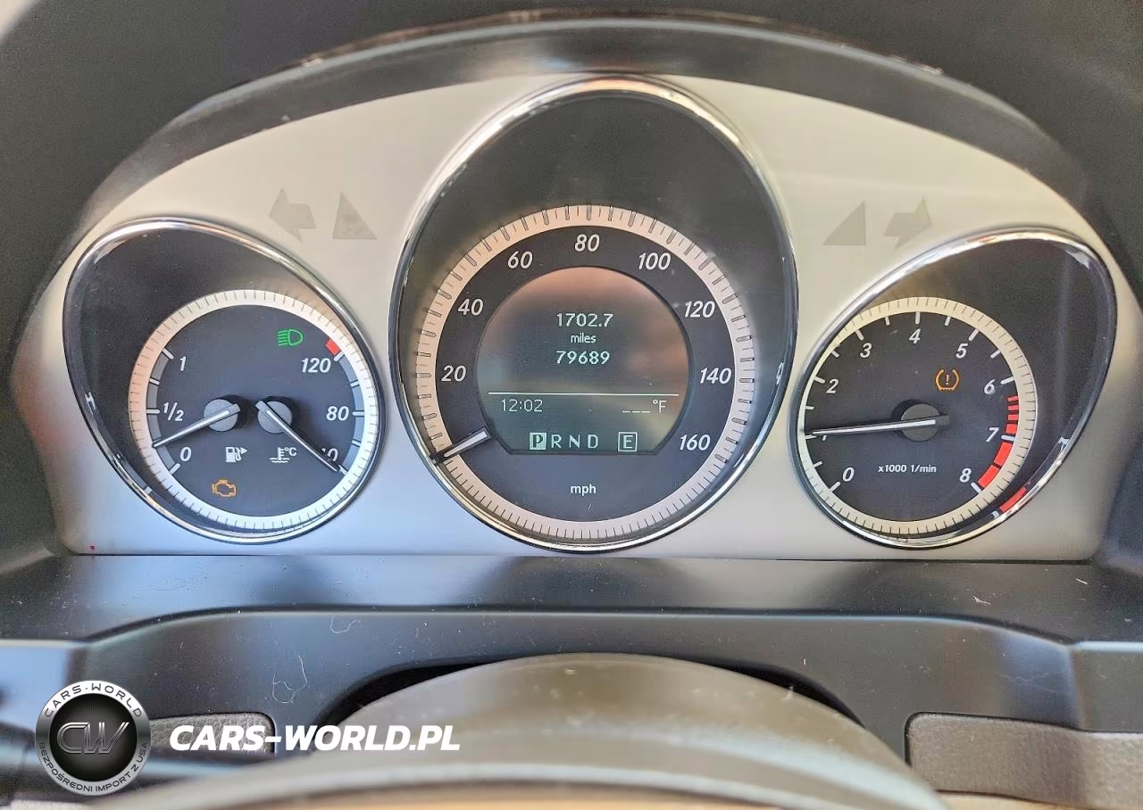 2011 Mercedes-Benz C 300 VIN:WDDGF5EB5BR146886 - 9