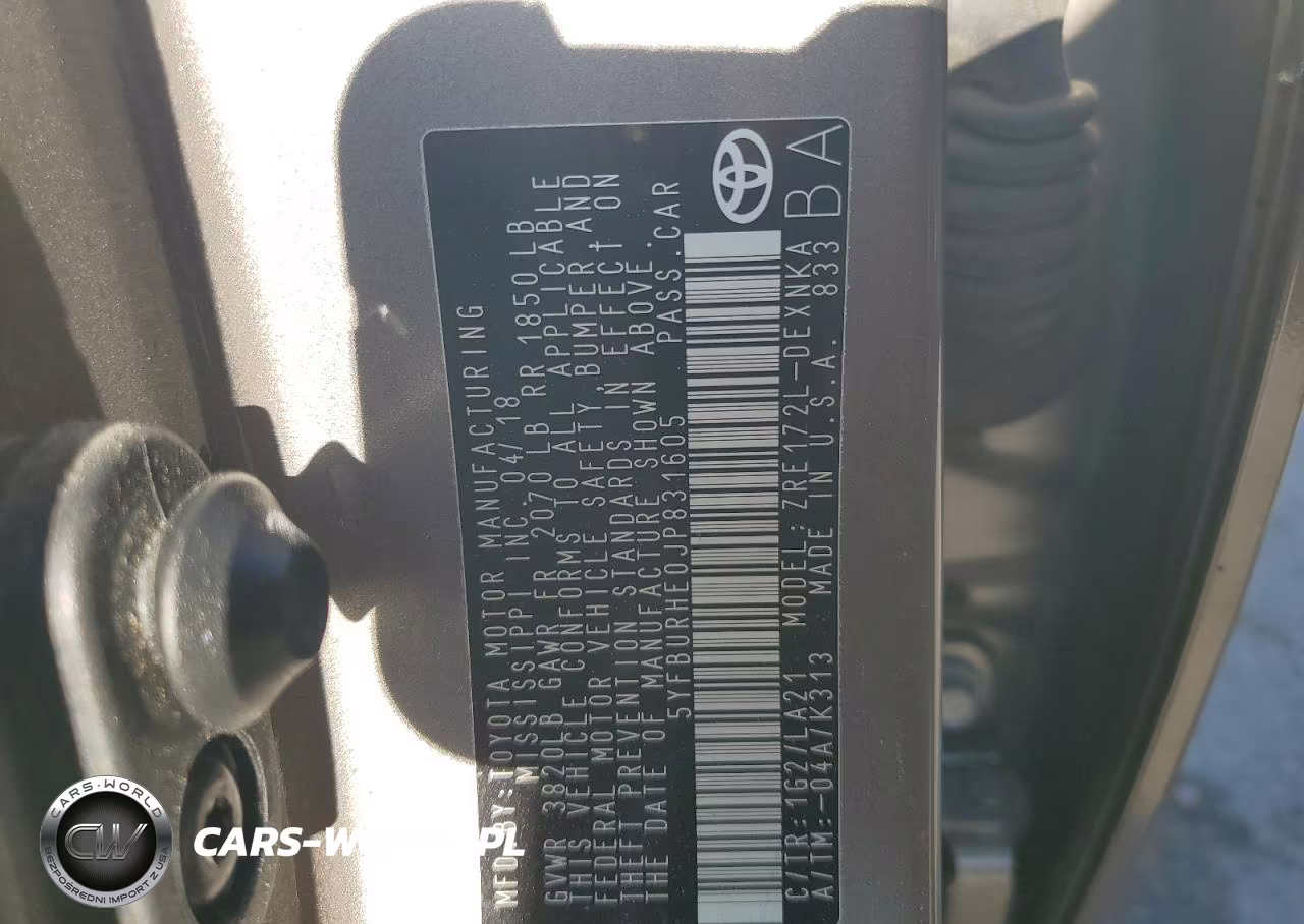 2018 Toyota Corolla L VIN:5YFBURHE0JP831605 - 12