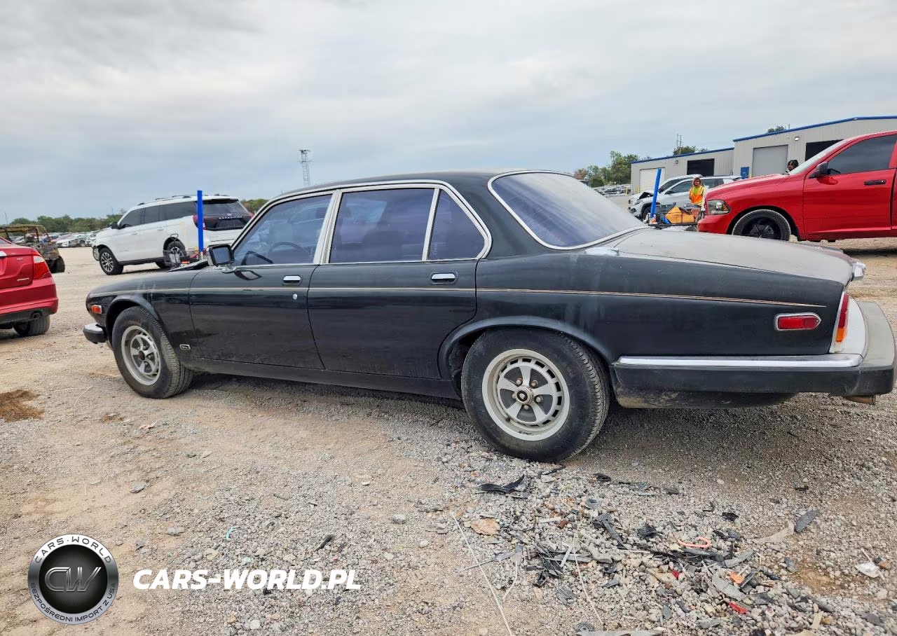 1984 Jaguar Xj6 VIN:SAJAV1340EC375565 - 2