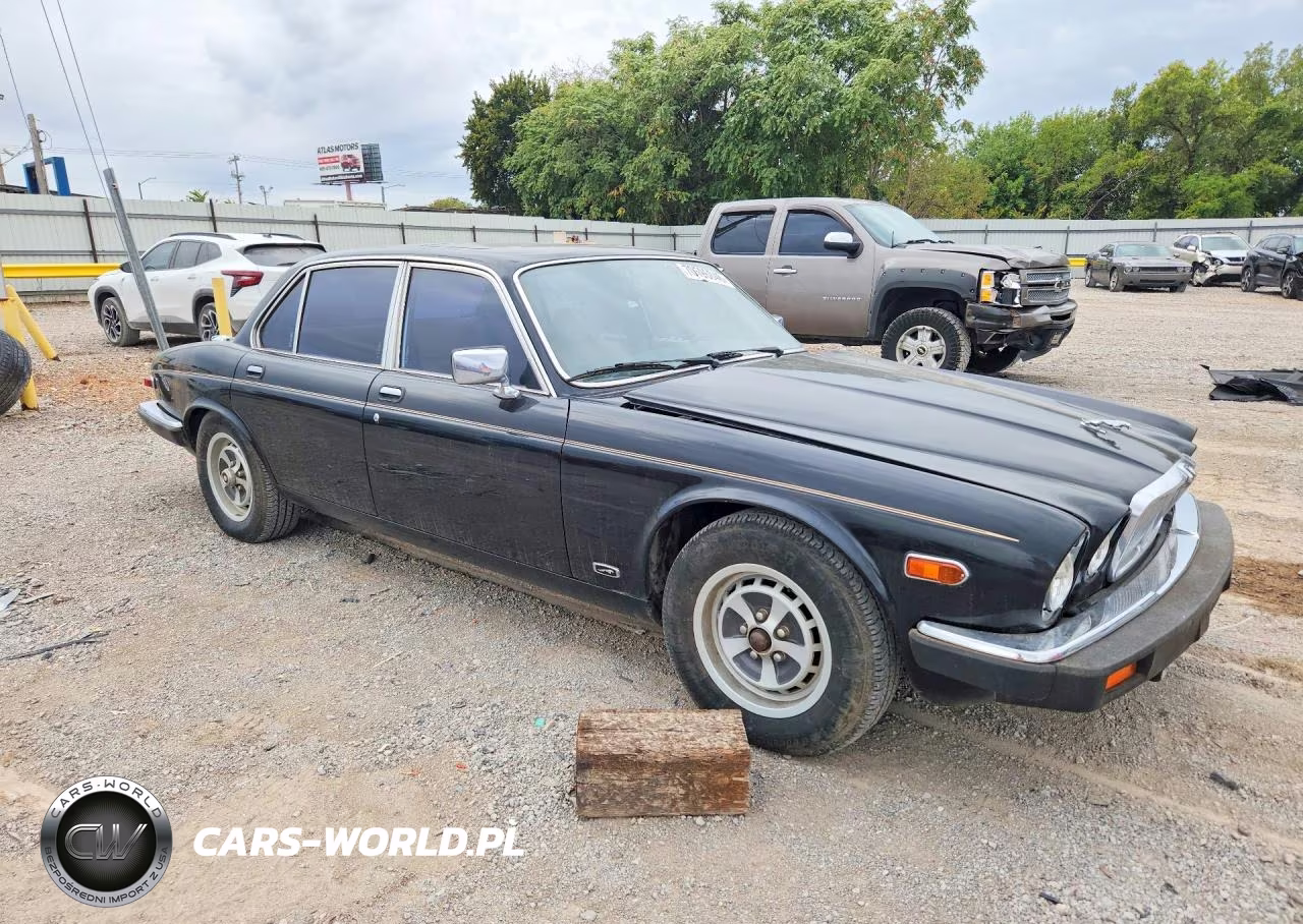 1984 Jaguar Xj6 VIN:SAJAV1340EC375565 - 4