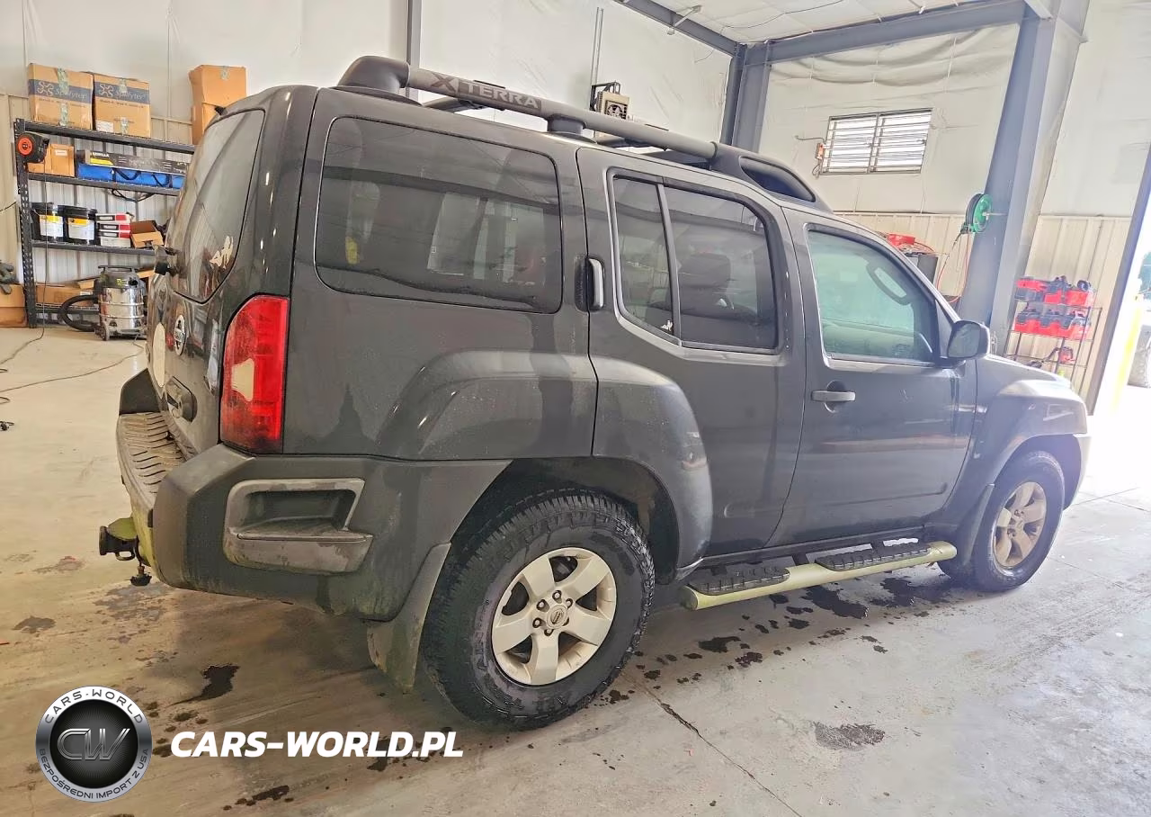 2010 Nissan Xterra X VIN:5N1AN0NU2AC505017 - 3