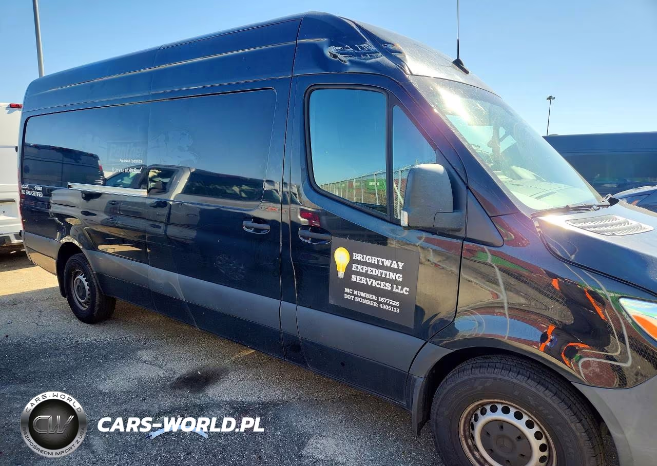 2023 Mercedes-Benz Sprinter 2500 Delivery Van VIN:W1Y4KCHY5PT133543 - 4