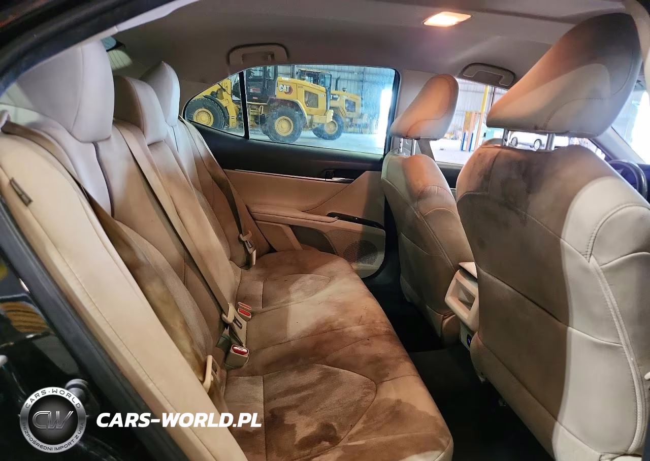 2020 Toyota Camry Le VIN:4T1C11AK8LU908334 - 10