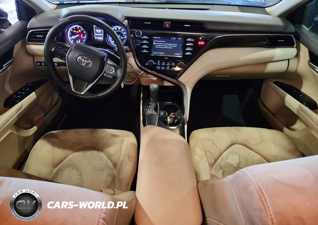 2020 Toyota Camry Le VIN:4T1C11AK8LU908334 - 8