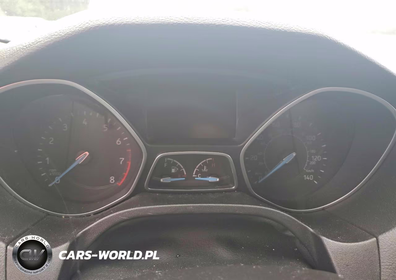 2016 Ford Focus Titanium VIN:1FADP3N20GL323424 - 9
