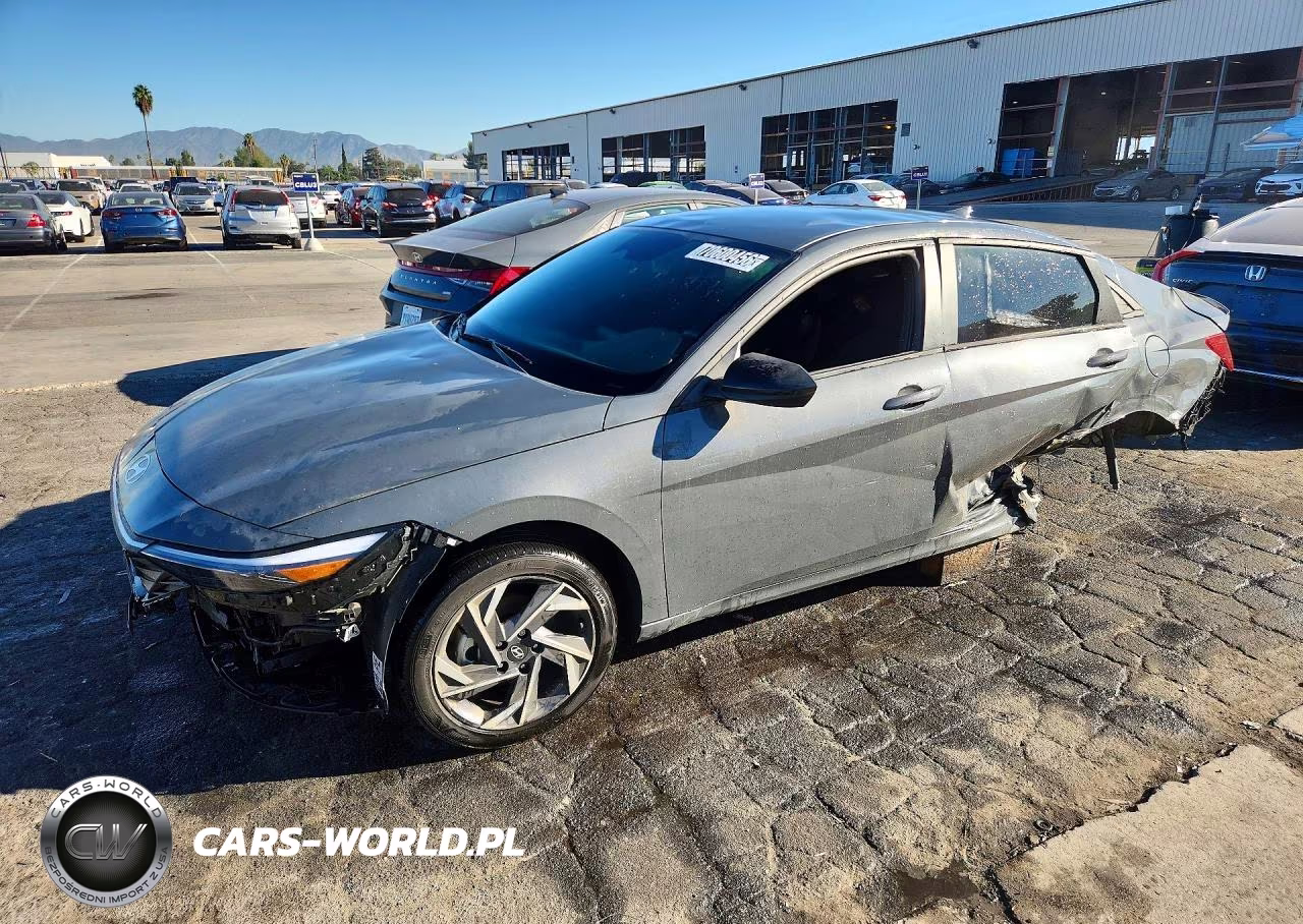 2025 Hyundai Elantra Sel Sport